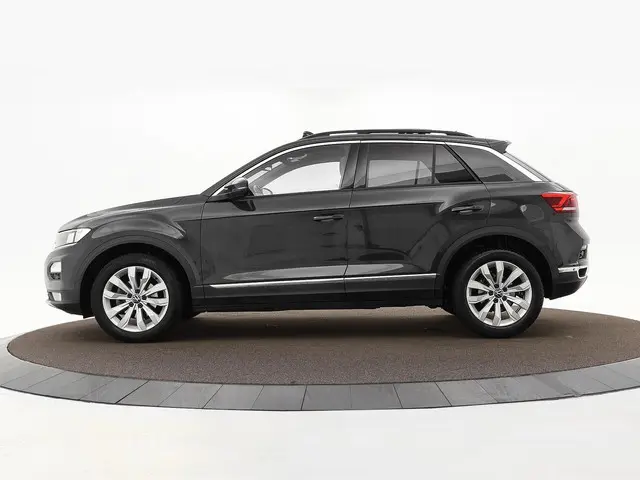 Volkswagen T-Roc 1.5 TSI 150pk DSG Sport 2021 Benzine 7
