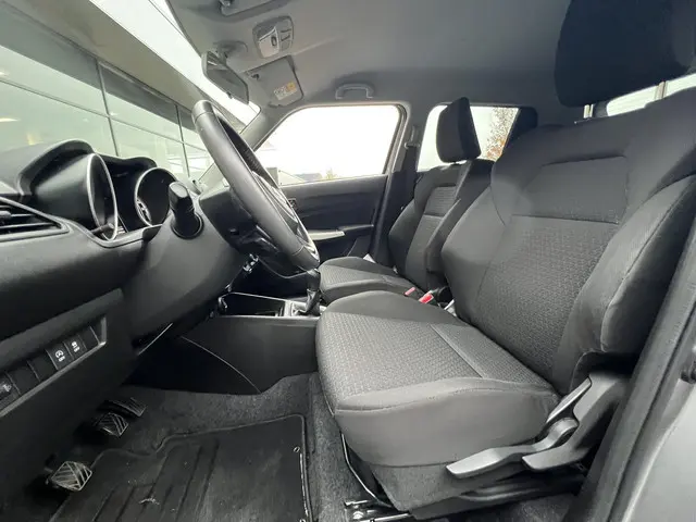 Suzuki Swift 1.2 Select Smart Hybrid 2021 Benzine 7