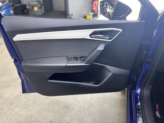 SEAT Arona TSI 1.0 X Cellence 2020 Benzine 32