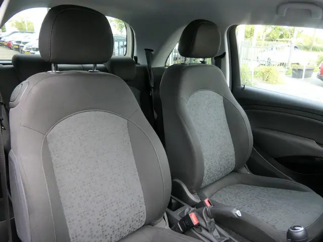 Opel ADAM 1.0 Turbo Jam Favourite 2014 Benzine 15