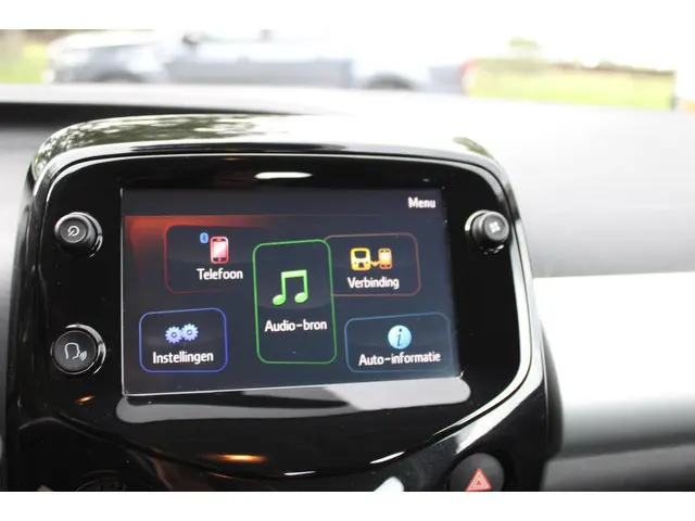 Toyota Aygo 1.0 VVT-i x-joy 2020 Benzine 24