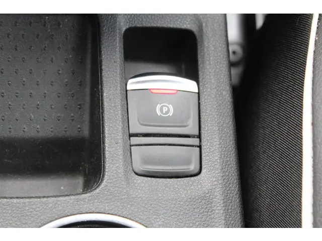 Renault Captur 1.0 TCe 90 Intens 2021 Benzine 32