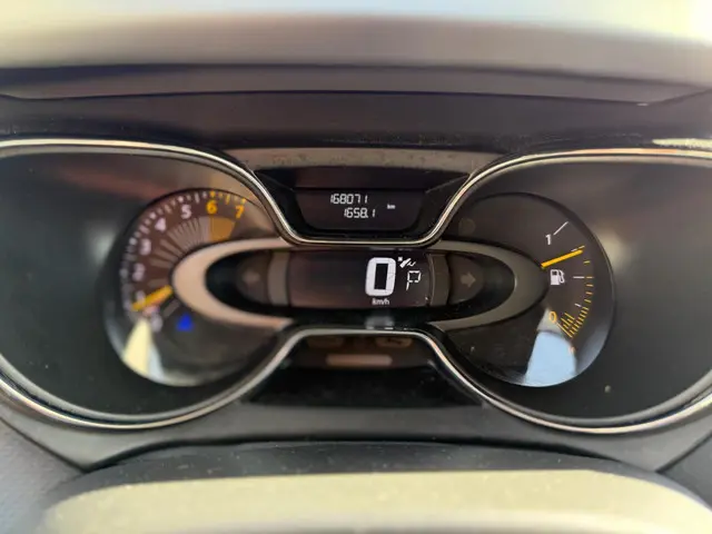 Renault Captur 1.2 TCe Dynamique 2014 Benzine 18