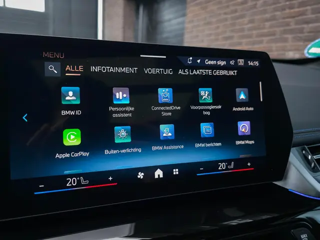 BMW X1 xDrive30e M Sport 2024 Hybride Benzine 18