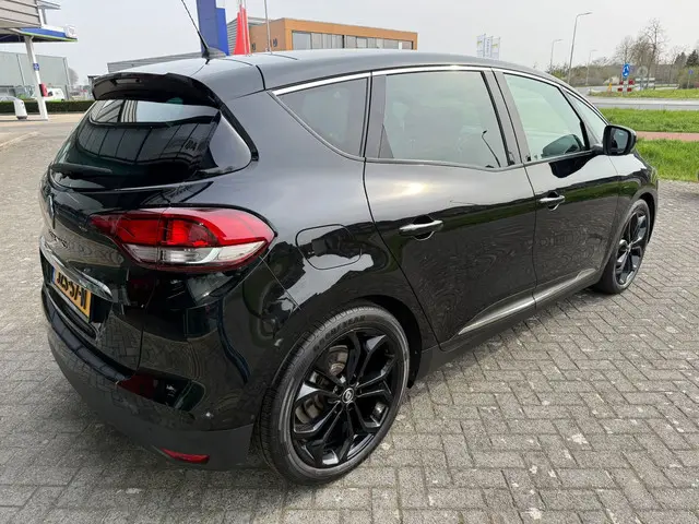 Renault Scénic 1.3 TCe Bose Black Edition 2020 Benzine 3