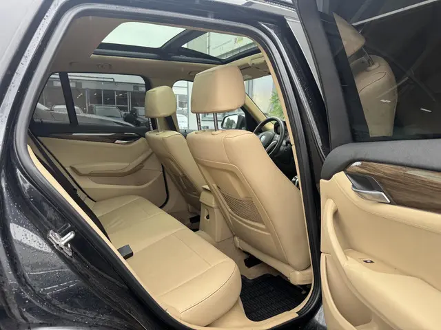 BMW X1 xDrive28i High Executive 2014 Benzine 20