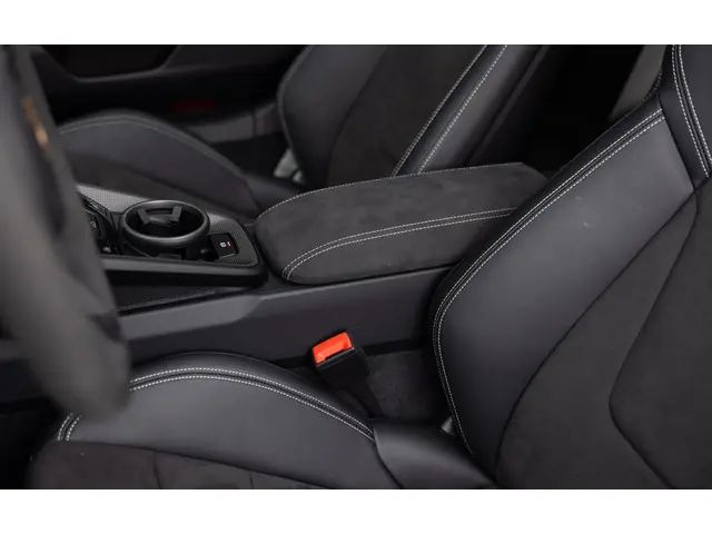 Porsche 911 3.0 Carrera GTS 2022 Benzine 53
