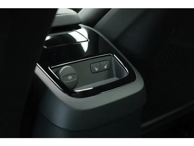 Volvo S60 T8 Polestar Engineered 2024 Hybride Benzine 22