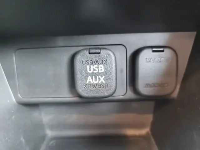 Mazda CX-3 SkyActiv-G 2.0 120 TS 2015 Benzine 18