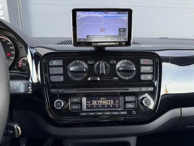 Volkswagen up! 1.0 move up! BlueMotion 2013 Benzine 13