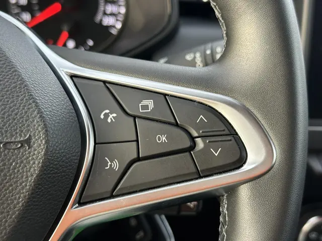 Renault Clio TCe 100 Bi-Fuel Zen 2022 Benzine 17