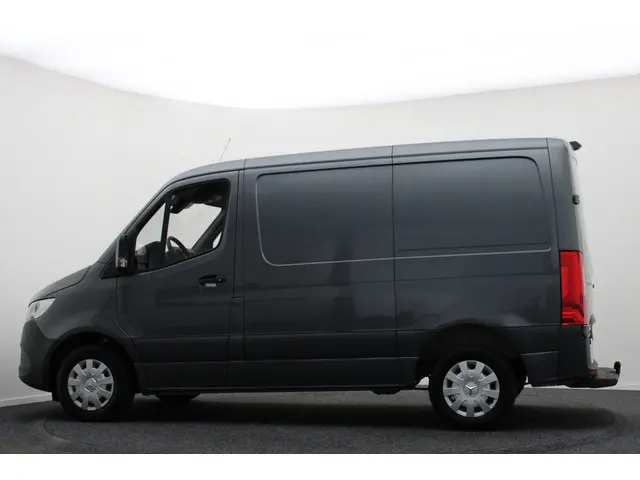 Mercedes-Benz Sprinter 214 2.2 CDI L1H1 2021 Diesel 17