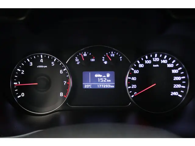 Kia Carens 1.6 GDi ExecutiveLine 7p. 2016 Benzine 4