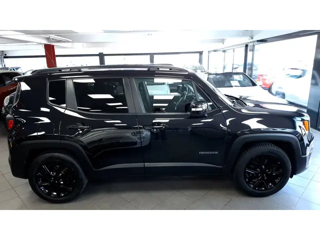 Jeep Renegade 1.6 E-Torq Black Line 2016 Benzine 5