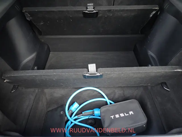 Tesla Model X 100D 2018 Elektrisch 41