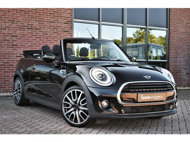 MINI Cooper Cabrio Mini 1.5 136pk 2020 Benzine 19