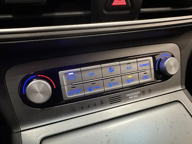 Hyundai Kona EV Comfort 64 kWh 2020 Elektrisch 15