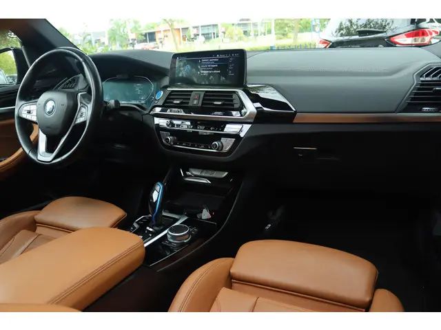 BMW iX3 3