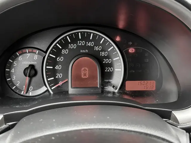 Nissan Micra 1.2 DIG-S Connect Edition 2012 Benzine 15