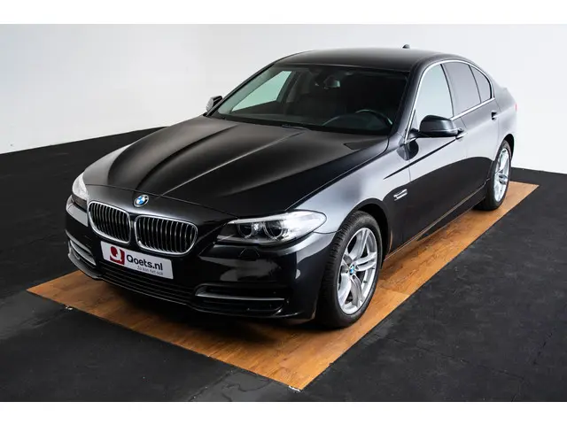 BMW 5 Serie 520i Executive 2016 Benzine 52