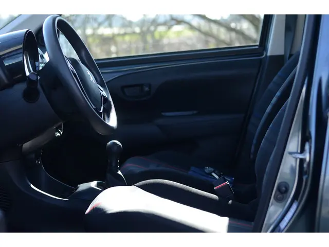 Peugeot 108 1.0 e-VTi Envy 2016 Benzine 8
