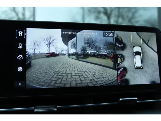 Hyundai Kona ELECTRIC PREMIUM 65.4 kWh 2023 Elektrisch 35