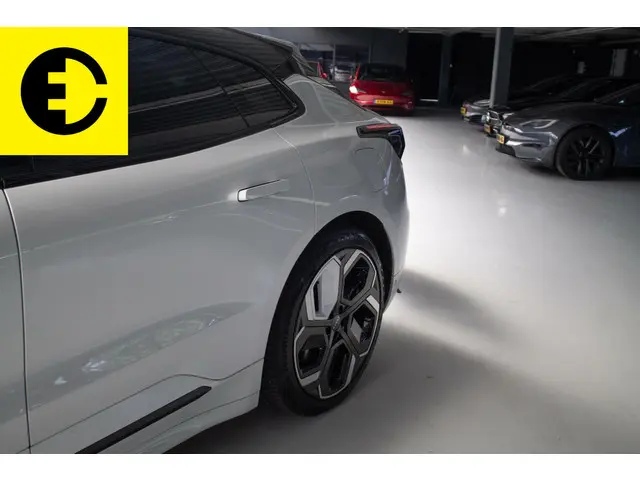 Zeekr 001 AWD Performance 100 kWh 2024 Elektrisch 52