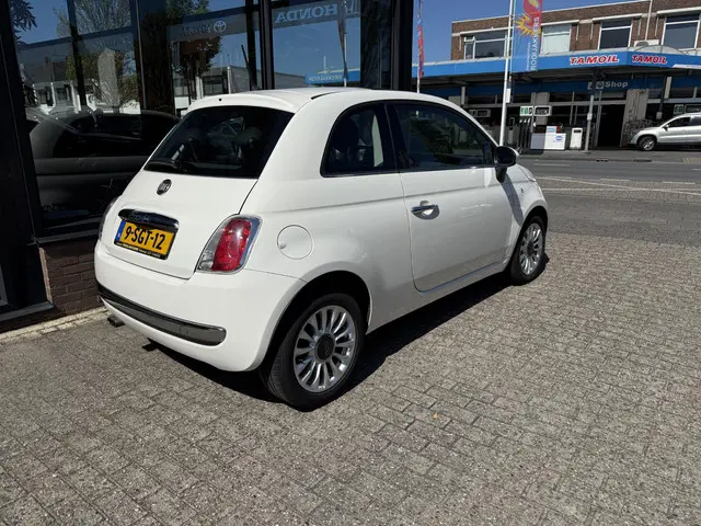 Fiat 500 0.9 TwinAir Lounge 2013 Benzine 4
