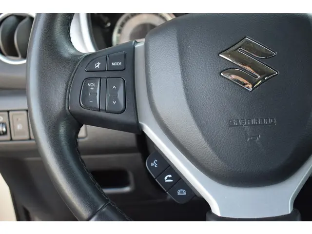 Suzuki Vitara 1.0 Boosterjet Select 2020 Benzine 11