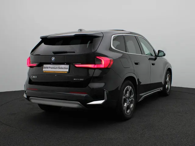 BMW iX1 xDrive30 2023 Elektrisch 2