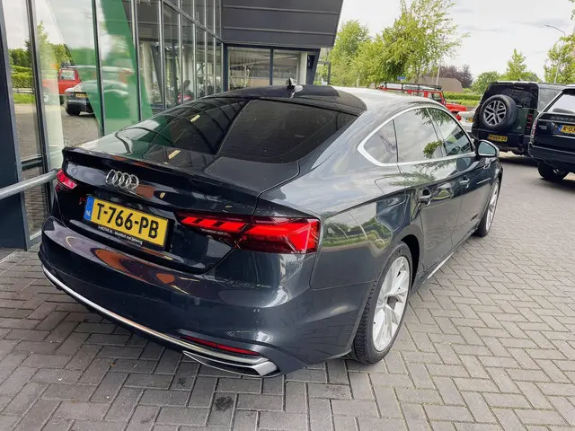 Audi A5 Sportback 40 TFSI S edition 2021 Benzine 4