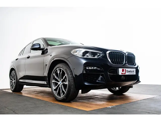 BMW X4 xDrive20i 2020 Benzine 25
