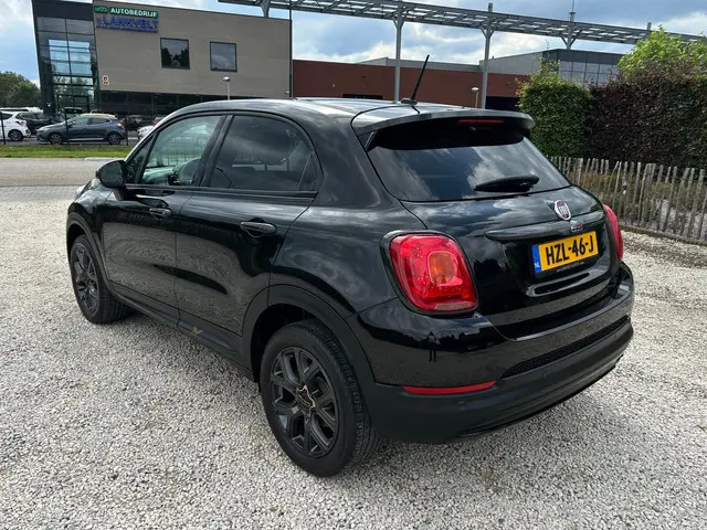 Fiat 500X FIAT sport H Leder, navi, clima 2018 Benzine 2