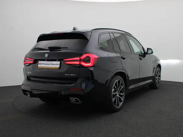 BMW X3 xDrive30e 2023 Hybride Benzine 2