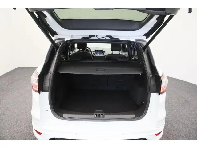Ford Kuga 1.5 EcoBoost ST Line 2017 Benzine 34