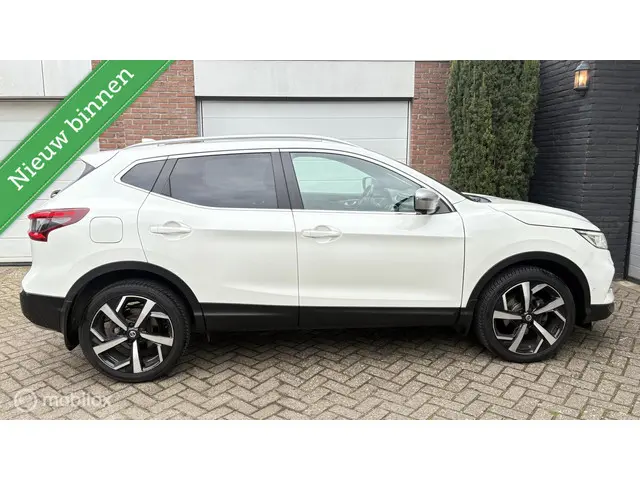 Nissan QASHQAI 1.2 Tekna + full options 2018 Benzine 6