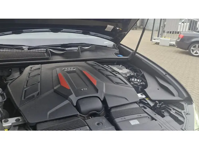 Audi SQ8 4.0 TFSI SQ8 quattro 2022 Benzine 27