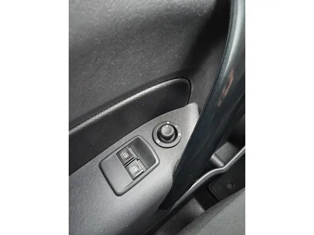 Nissan NV250 1.5 dCi 95 L1H1 Acenta 2020 Diesel 12