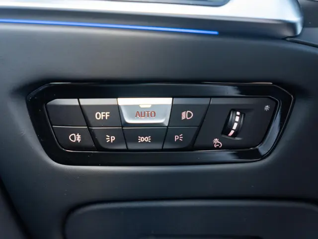 BMW M4 Cabrio xDrive Competition 2022 Benzine 37