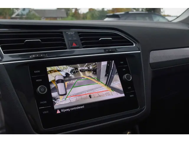 Volkswagen Tiguan 1.5 TSI Life Business 2021 Benzine 9