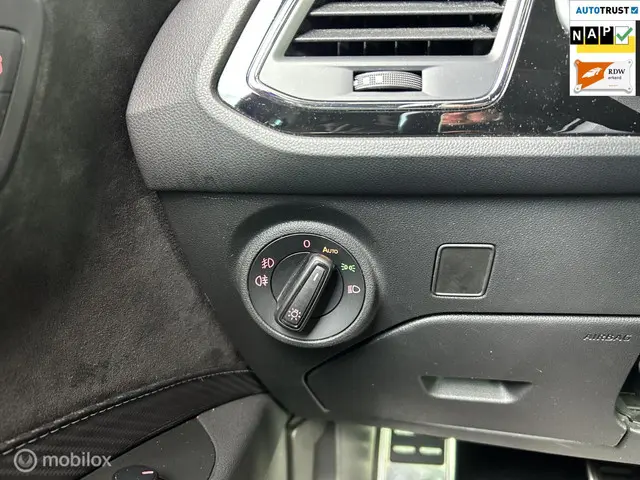 SEAT Leon ST 2.0 TSI CUPRA 2019 Benzine 30