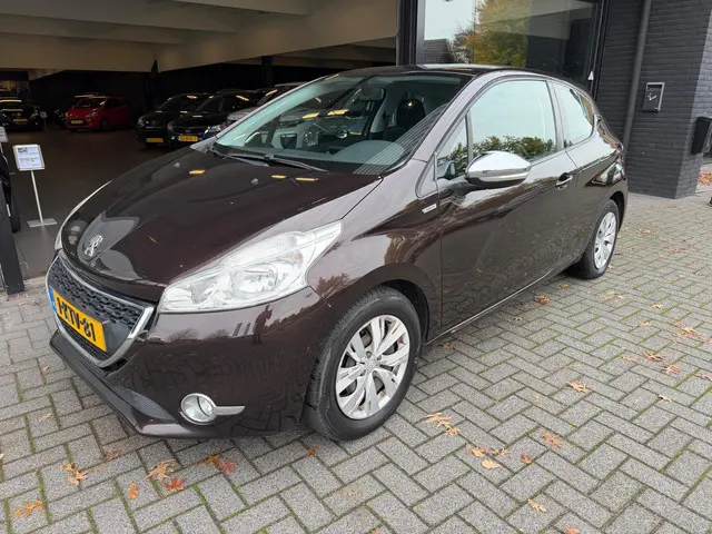 Peugeot 208 1.2 VTi Urban Soul 2013 Benzine