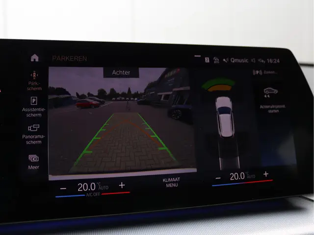 BMW X1 sDrive18i 2023 Benzine 51