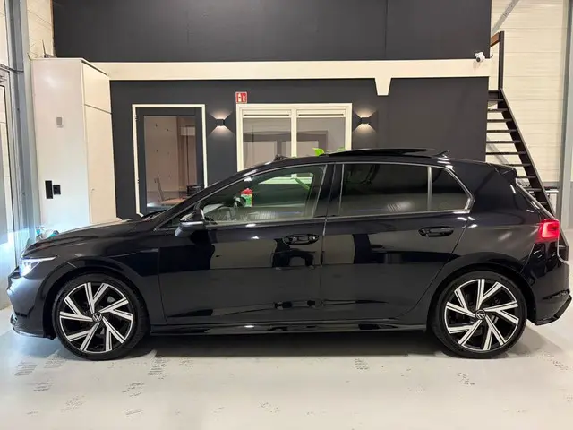 Volkswagen Golf 1.5 eTSI R-Line 2020 Hybride Benzine 3