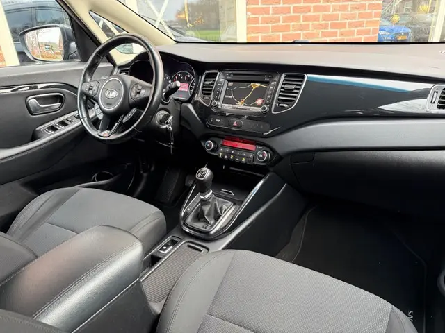 Kia Carens 1.6 GDi ExecutiveL. 2016 Benzine 45