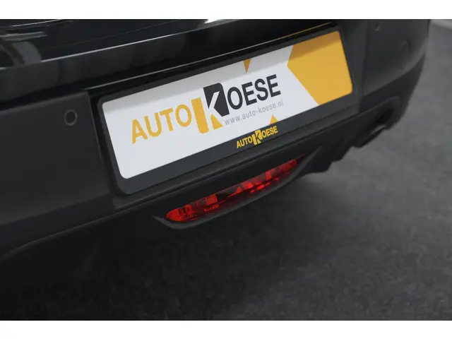 Peugeot 208 PureTech 100 EAT8 Active Pack 2023 Benzine 21