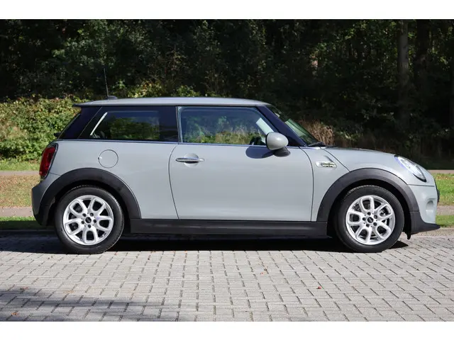 MINI One Mini 1.2 Chili Business 2017 Benzine 9