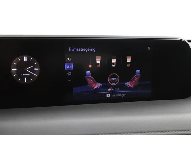 Lexus UX 250h Business Line 2021 Hybride Benzine 48