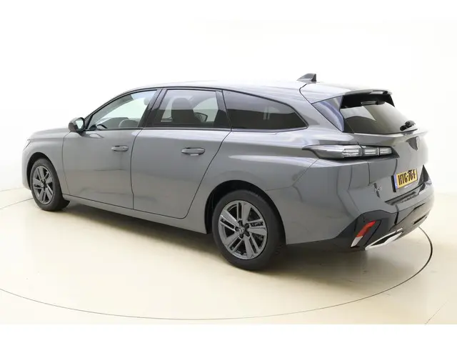 Peugeot 308 SW 1.2T 130pk Allure 2024 Benzine 4