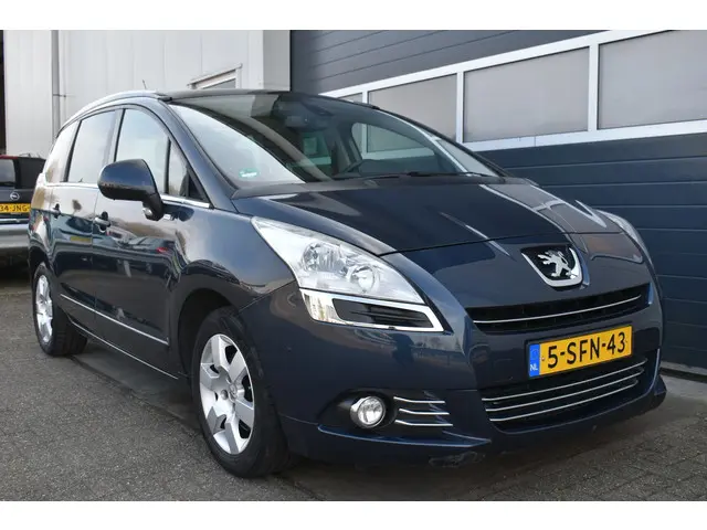 Peugeot 5008 1.6 THP Style 5p. Handel/export 2013 Benzine 7